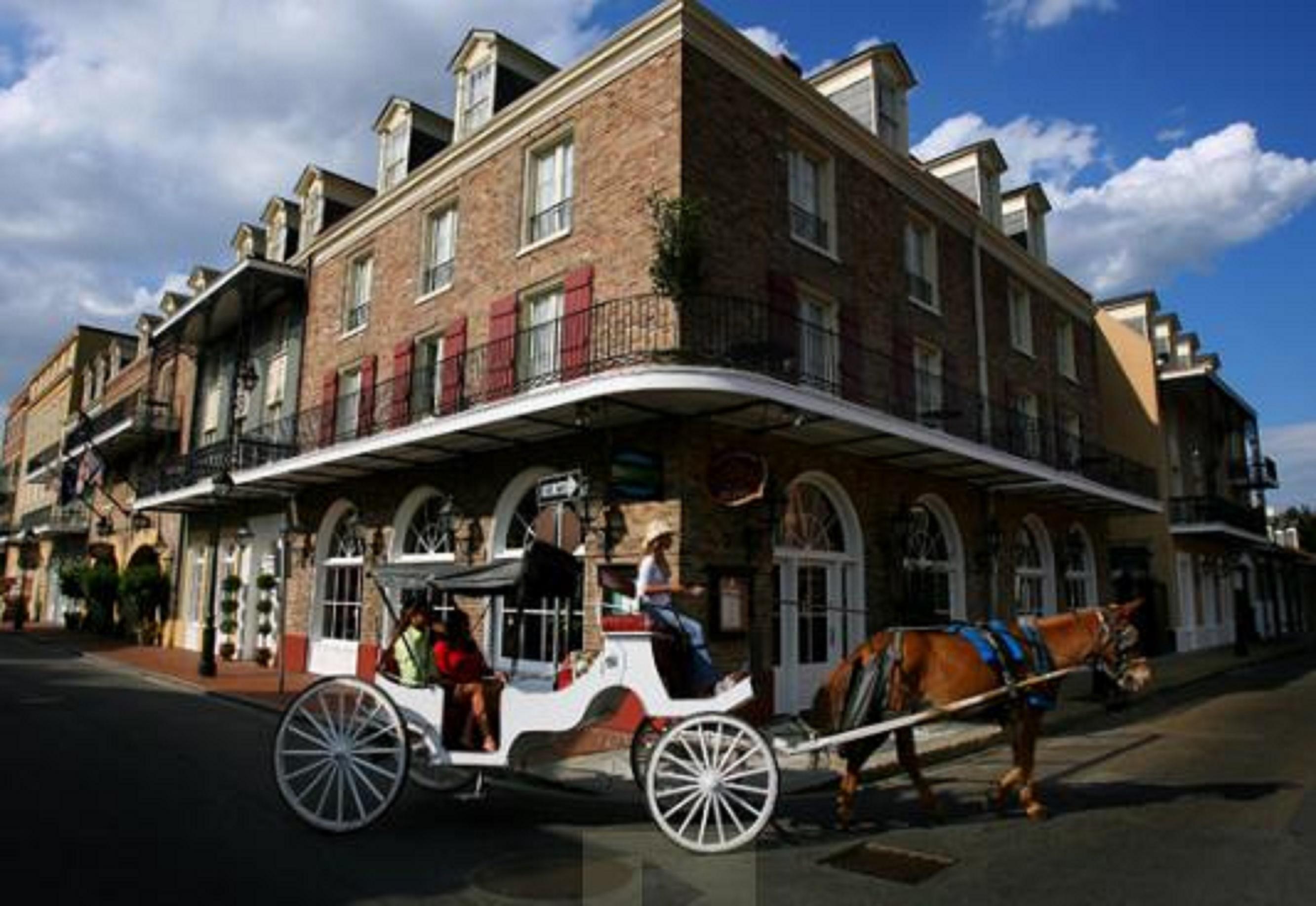 Maison Dupuy Hotel New Orleans Exterior photo