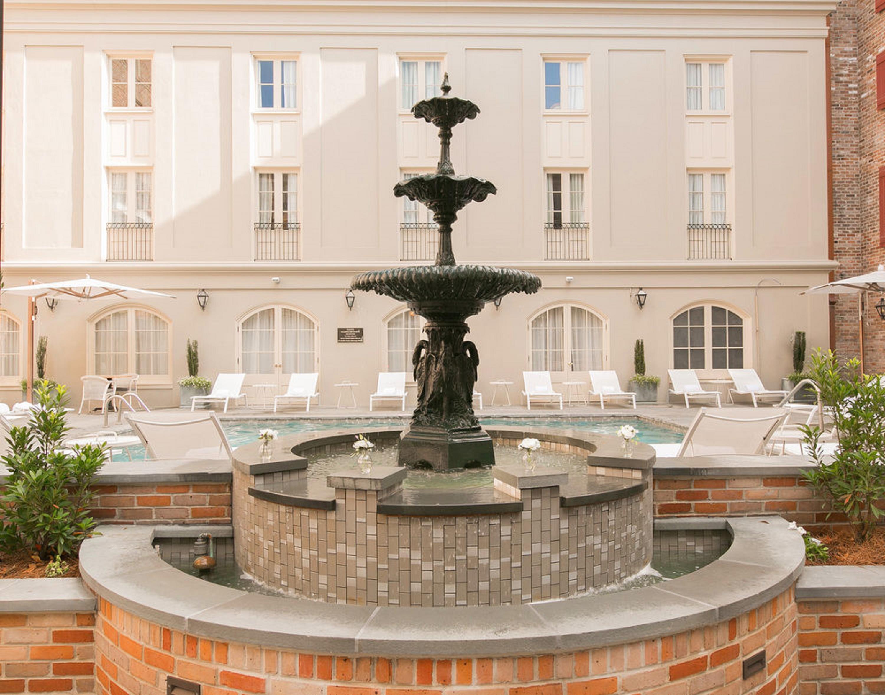 Maison Dupuy Hotel New Orleans Exterior photo